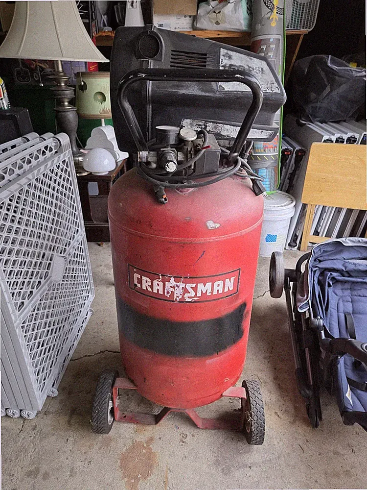 Craftsman 30 Gal 6HP Portable Air Compressor 135 Max PSI